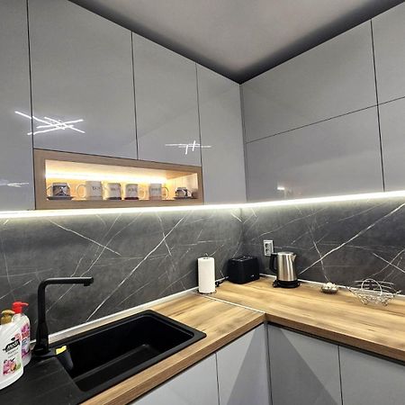 Apartment Bohemi With Free Parking Burgas Bagian luar foto