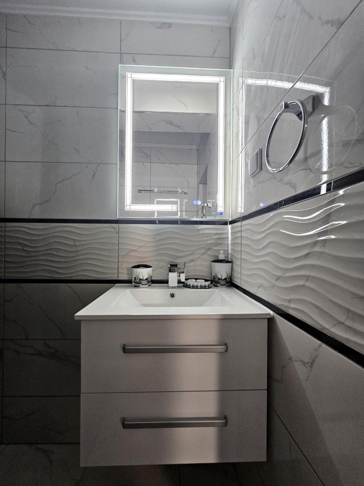 Apartment Bohemi With Free Parking Burgas Bagian luar foto